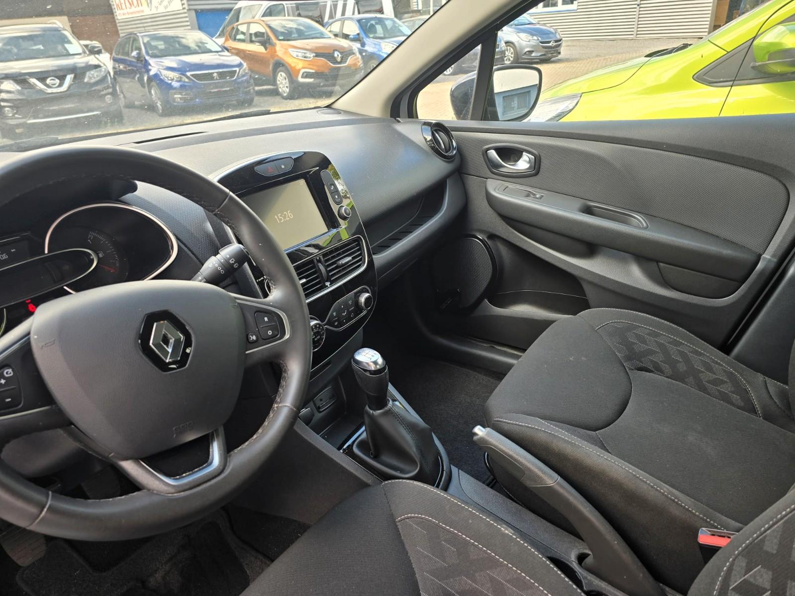 Renault Clio IV Limited Navi Tempomat Sitzheizung