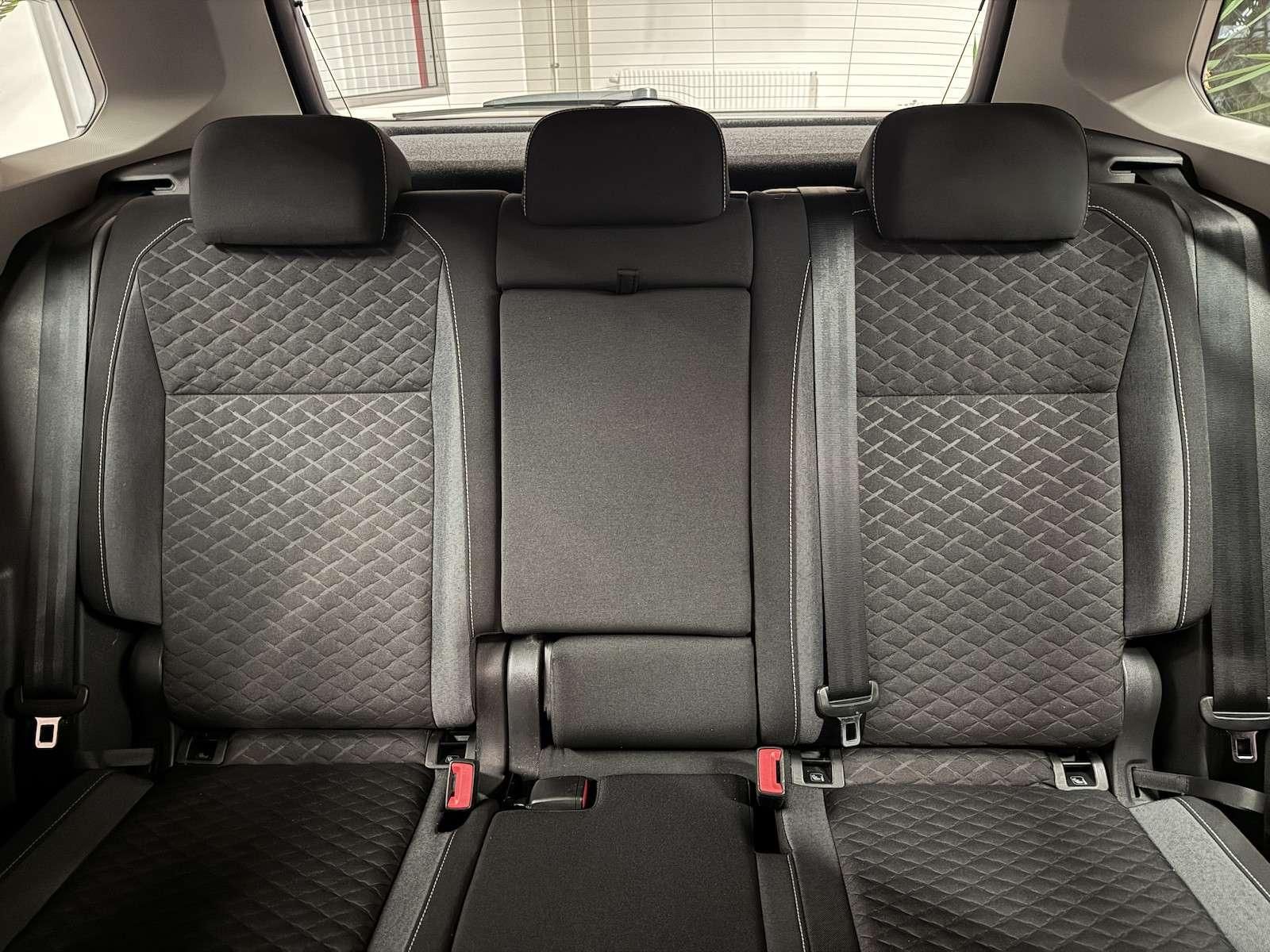 Fahrzeugabbildung Volkswagen Tiguan 2.0 TDI Join DSG/LED/Navi/Spur/VZE/Ahk...