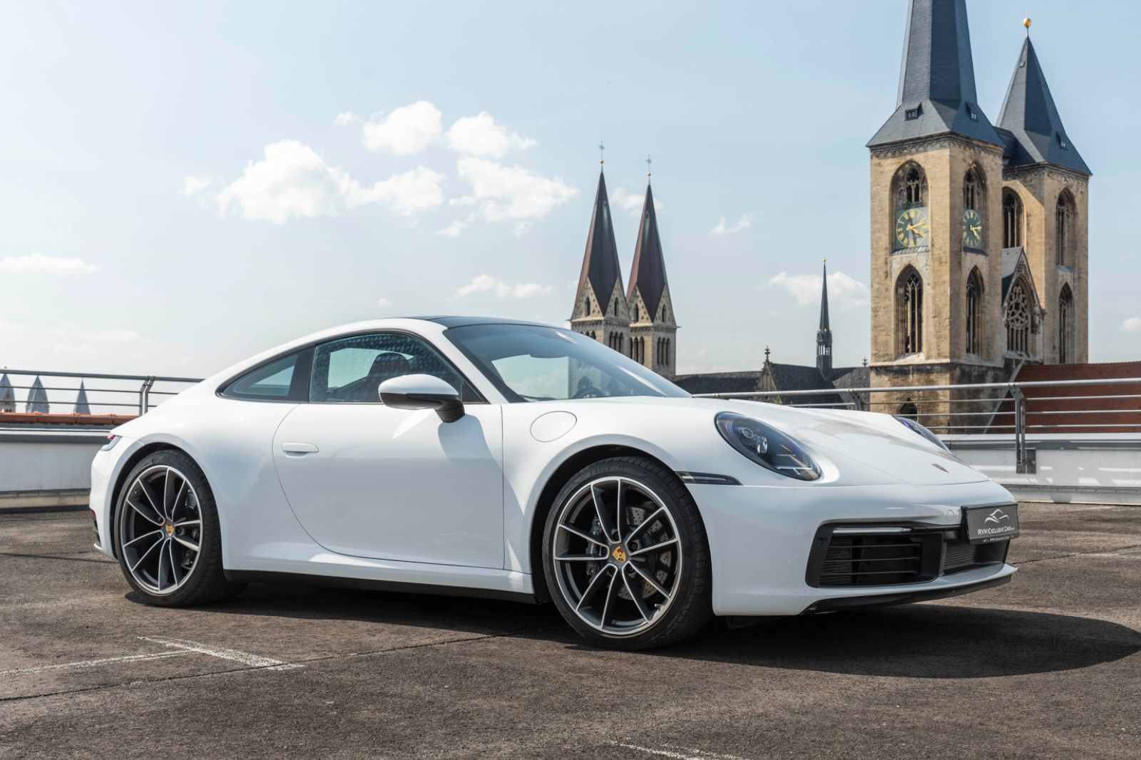 Fahrzeugabbildung Porsche 911  Carrera 992 KAM PASM PDK LED CHRONO CARP
