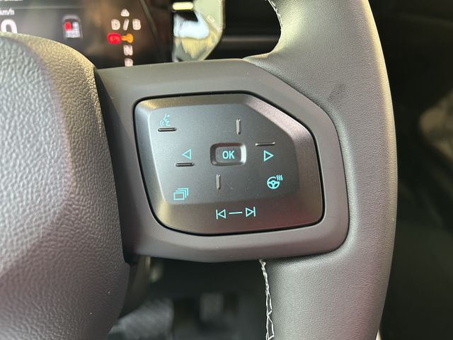 Ford Explorer Select RWD