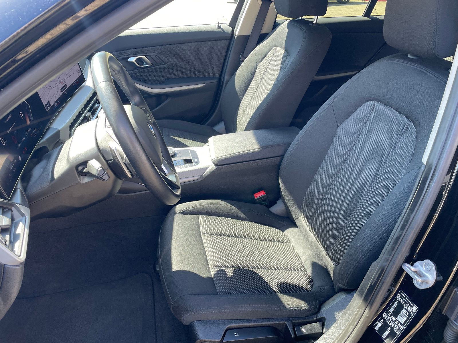 BMW 318 i Touring foto 10