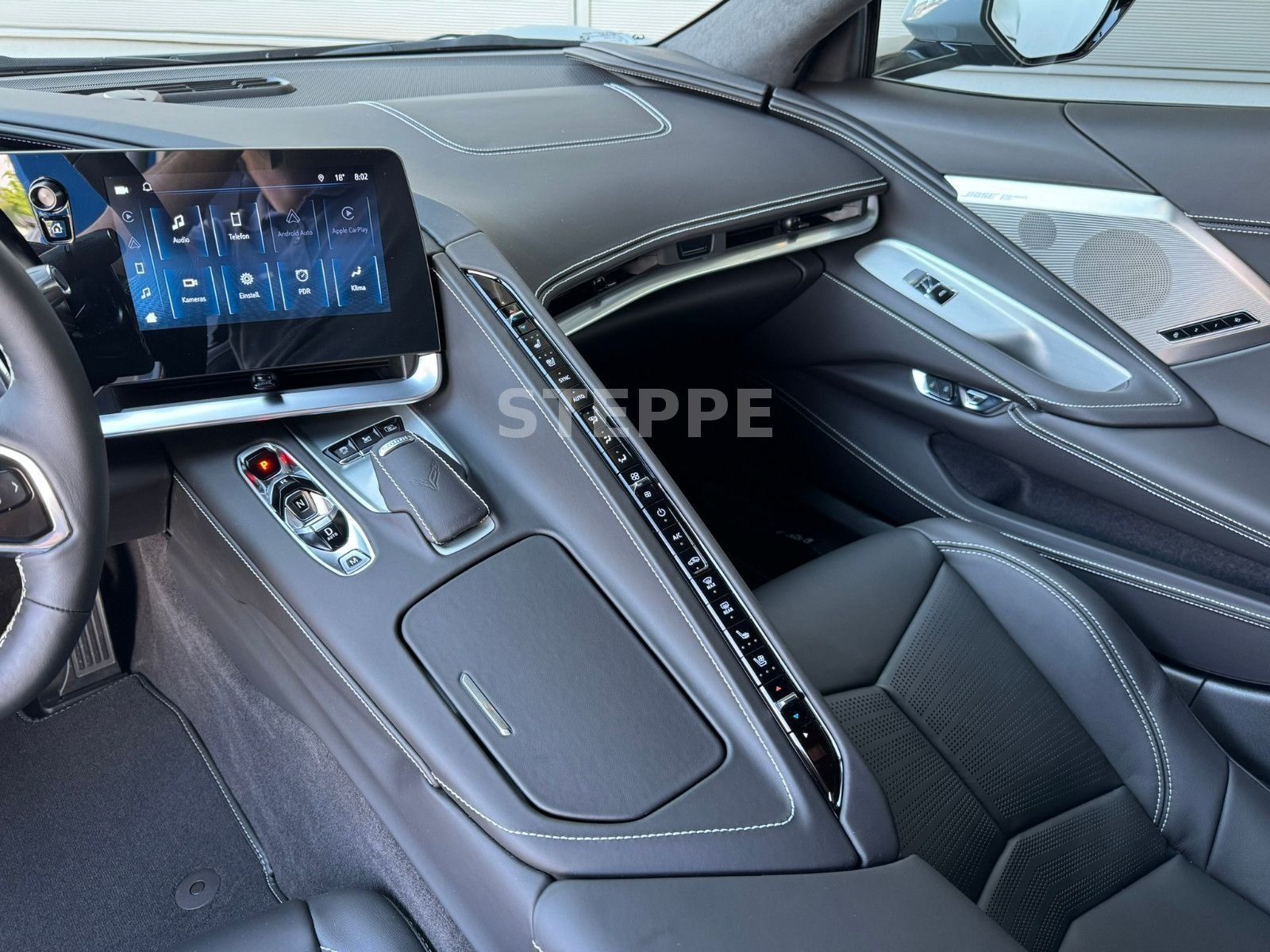 Corvette C8 Stingray Coupe 6,2 V8 3LT Europamodell STEPPE