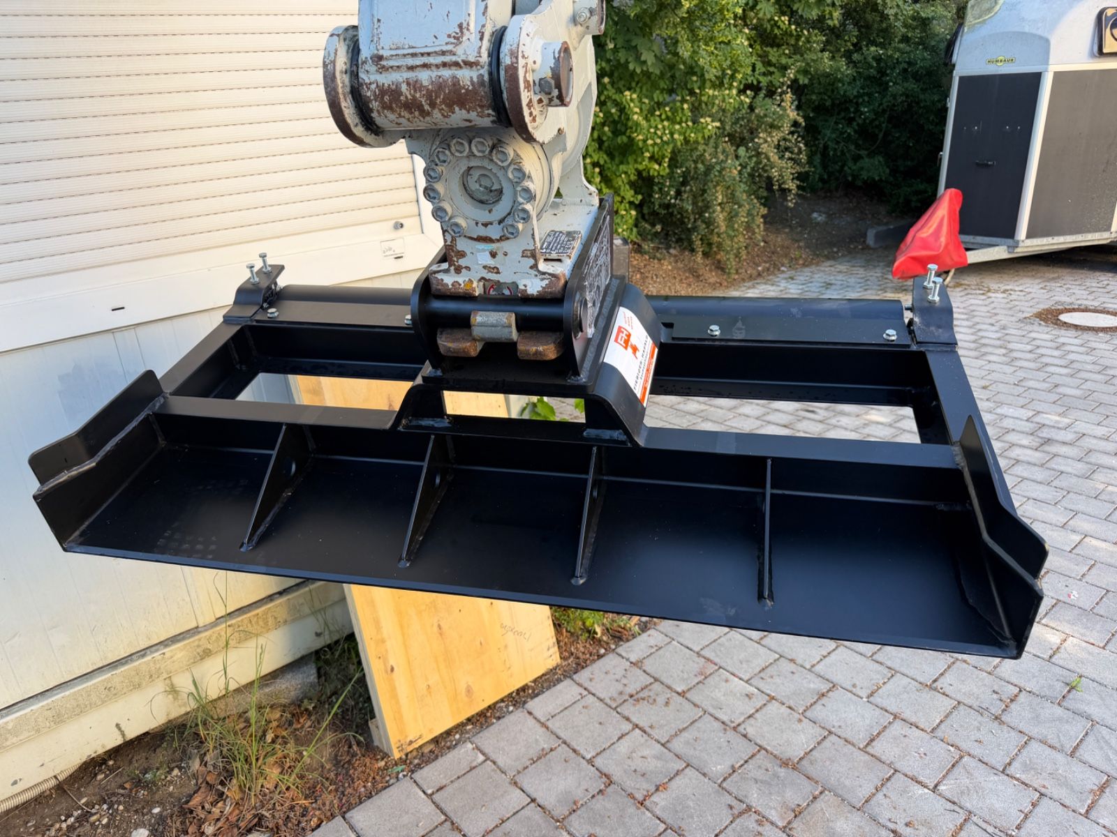 Fahrzeugabbildung Takeuchi TB250-2V3Powertilt  opt. Rotor als Sandwich
