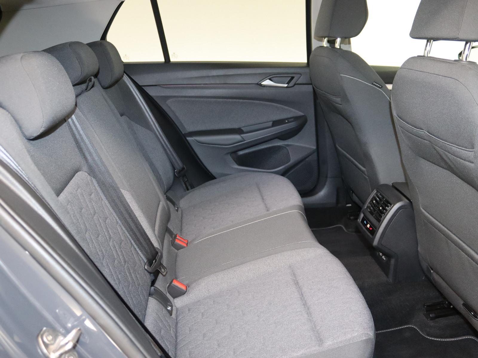 Volkswagen Golf VIII 1.0 eTSI Move LED SHZ PDC KLIMA, миниатюра 8