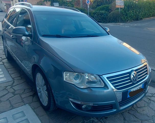 Volkswagen Passat 2.0 TDI DPF Var. BlueTDI Comf.