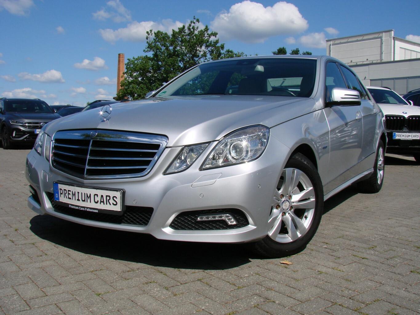 Mercedes-Benz E 220 CDI Avantgarde BlueEfficiency Multikonturs
