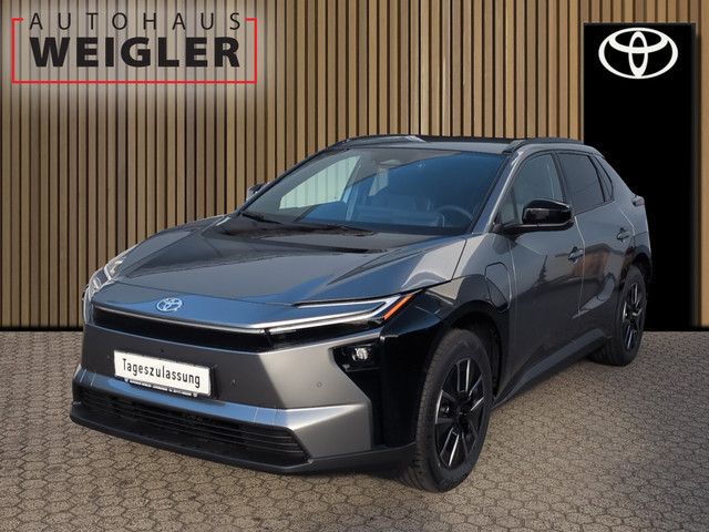 Toyota bZ4X bZ4X FWD Teamplayer — 41.290 € bei Autohaus Weigler Leverkusen