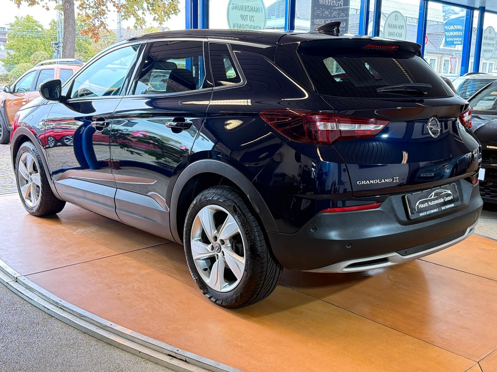 Opel Grandland (X) Design Line Automatik / R-Kamera