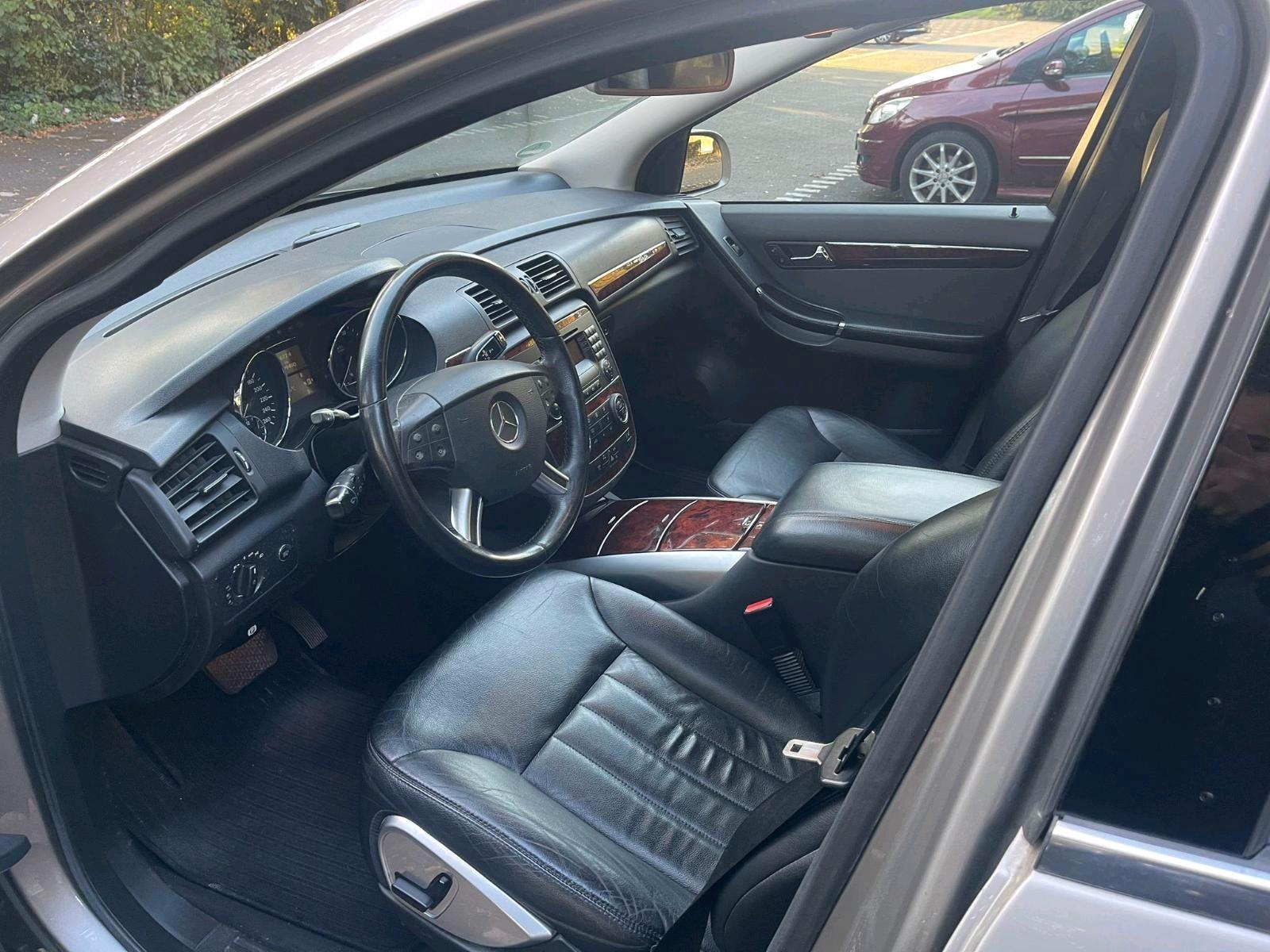 Mercedes-Benz R320 2006 — photo 6