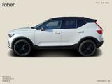 Volvo XC40 B3 Ultra Black Edition 2WD