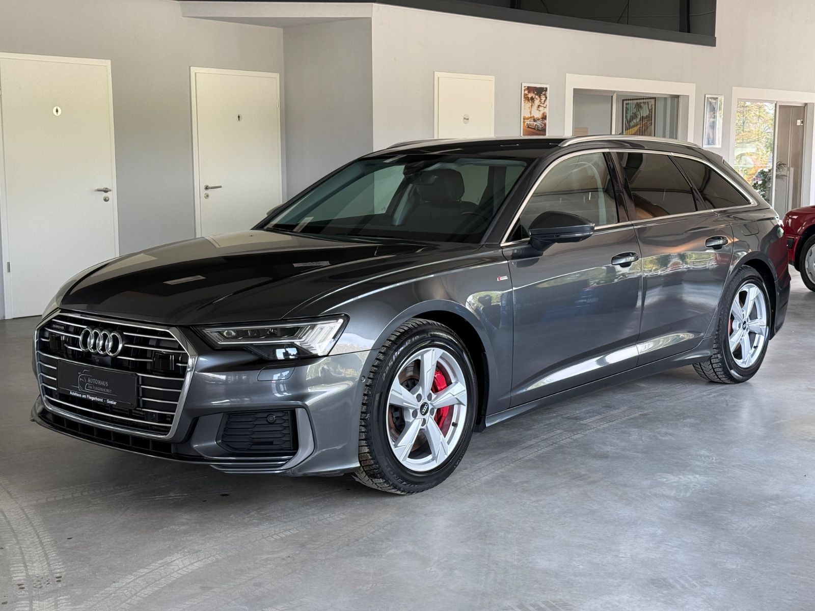 Audi A6 Avant 55 TFSI e quattro S line HD-Matrix/360