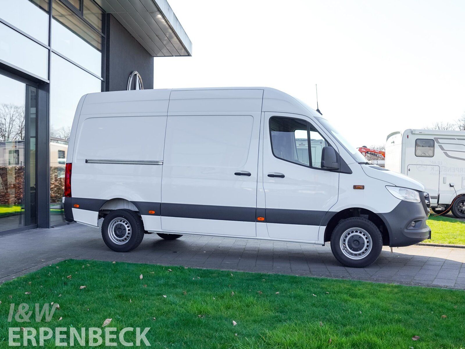 Fahrzeugabbildung Mercedes-Benz Sprinter 317 CDI L2H2 Hochdach 9G 360°-Kamera