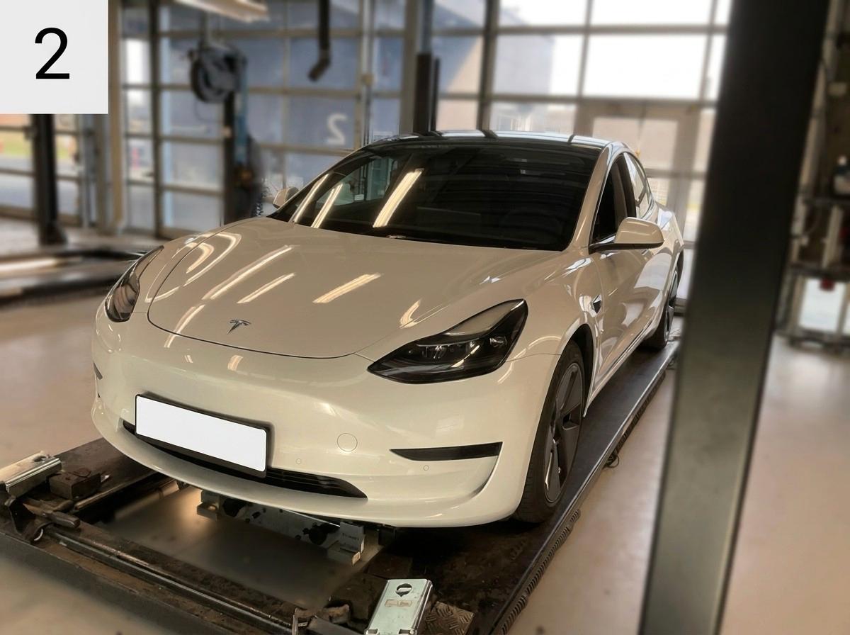 Tesla Model 3 Standard Range Plus RWD 88%*55kWh