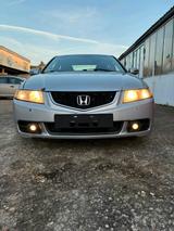 Honda Accord - gebrauchte Honda Accord aus dem Jahr 2004