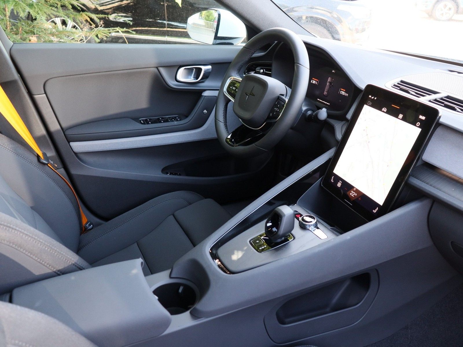 Polestar 2 Long Range Dual Performance Navi*PDC*LED imagem 3