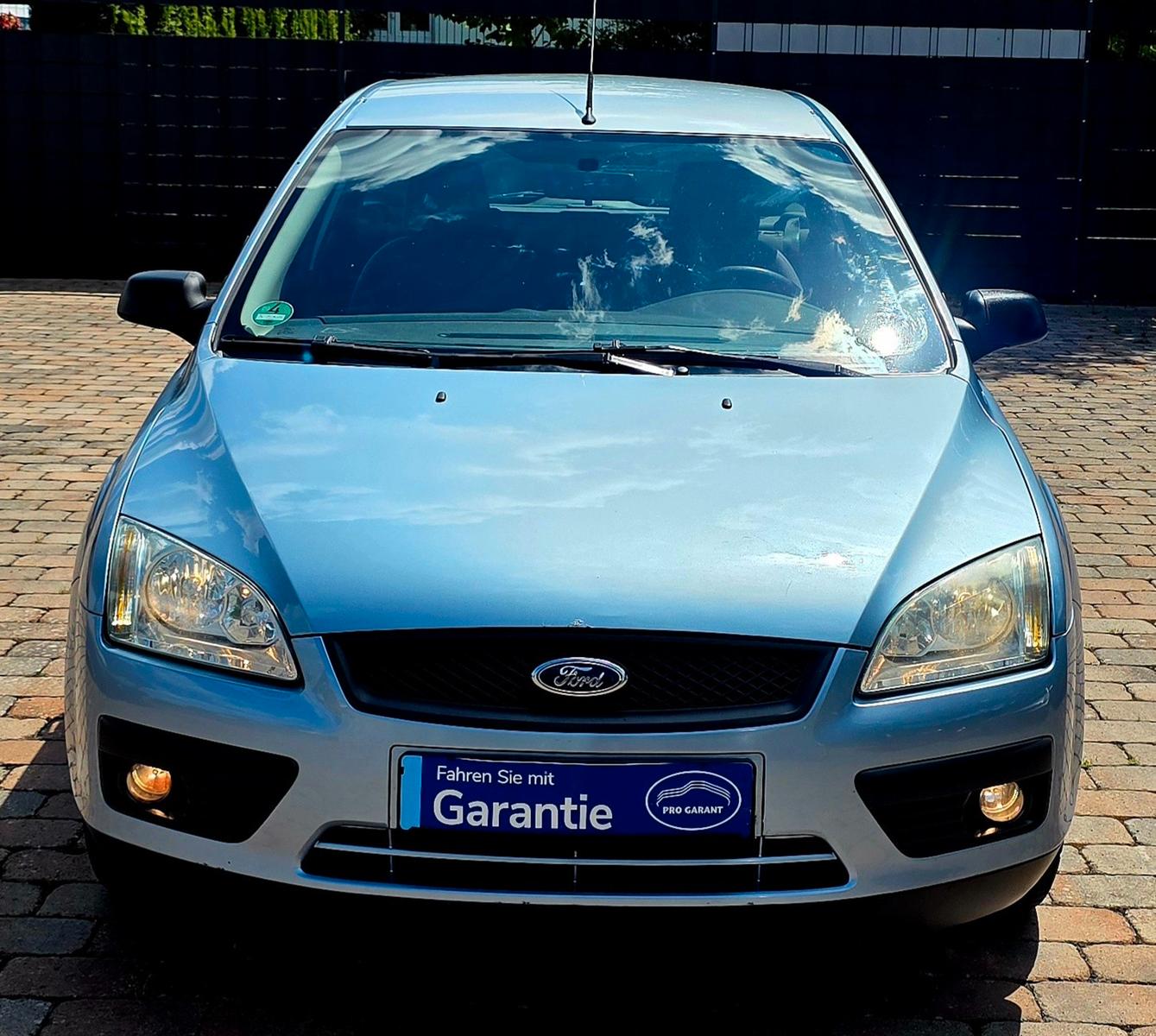 Ford Focus 2006 — engine 1.596 cm³, 101 HP (74kW)
