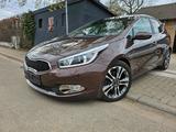 Kia cee'd / Ceed 1.6 CRDi Platinum Edition Automatik - Kia cee'd / Ceed in Ludwigshafen