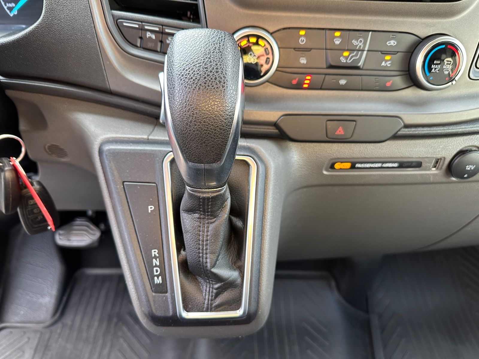 Fahrzeugabbildung Ford Transit Custom Kasten 300 Autom./Navi/Kamera/AHK