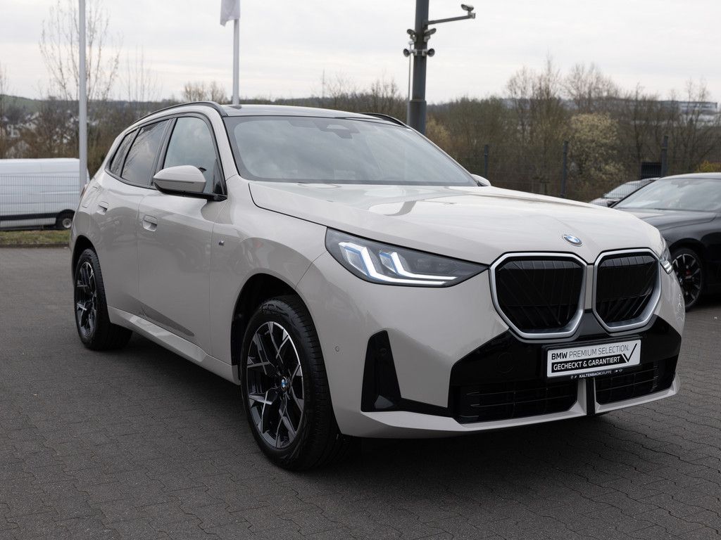 BMW X3 20i xDrive M-Sport STANDHZ PANO AHK LED ACC foto 4