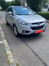 Hyundai ix 35 Automatik Premium 4WD - Hyundai ix35 in Stuttgart