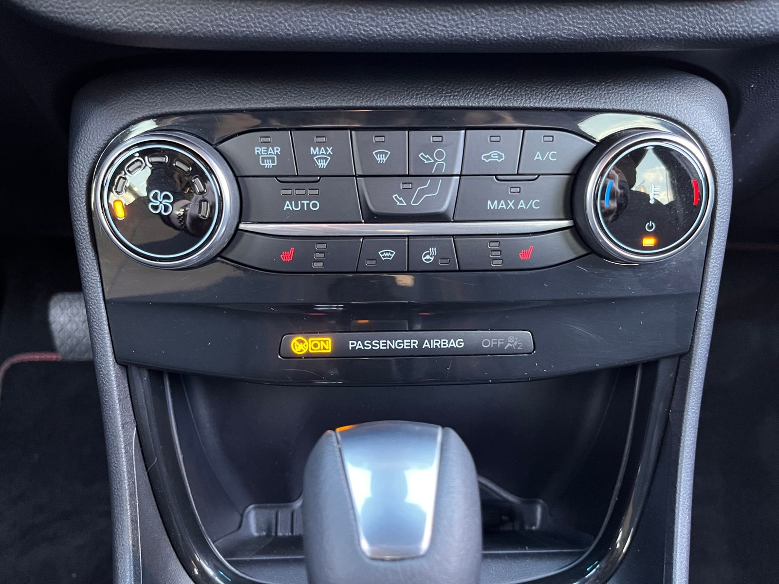 Fahrzeugabbildung Ford Puma ST-Line ACC LED NAV RFK SHZ ALU