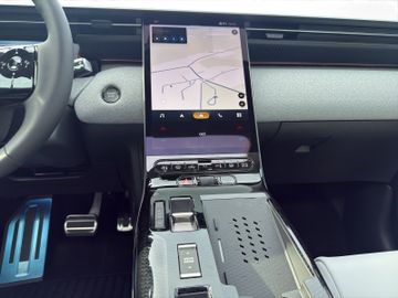 Citroën C5 Aircross 1.2 145 MAX AHK+HUD+KeyLess+LED+Navi