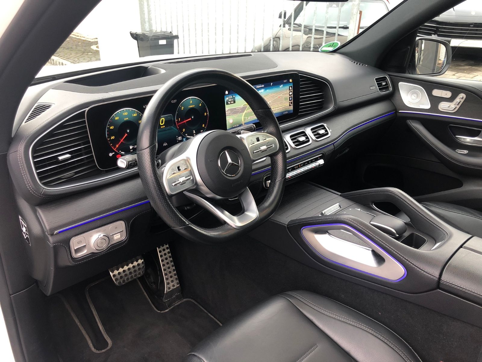 Fahrzeugabbildung Mercedes-Benz GLE 400d 4MATIC |AMG|HUD|Burmester|Pano|360°|AHK
