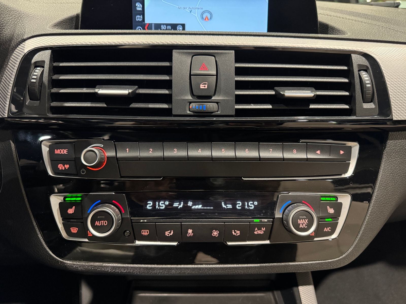 Fahrzeugabbildung BMW 230i Cabrio M Sport LED NAVI ALU