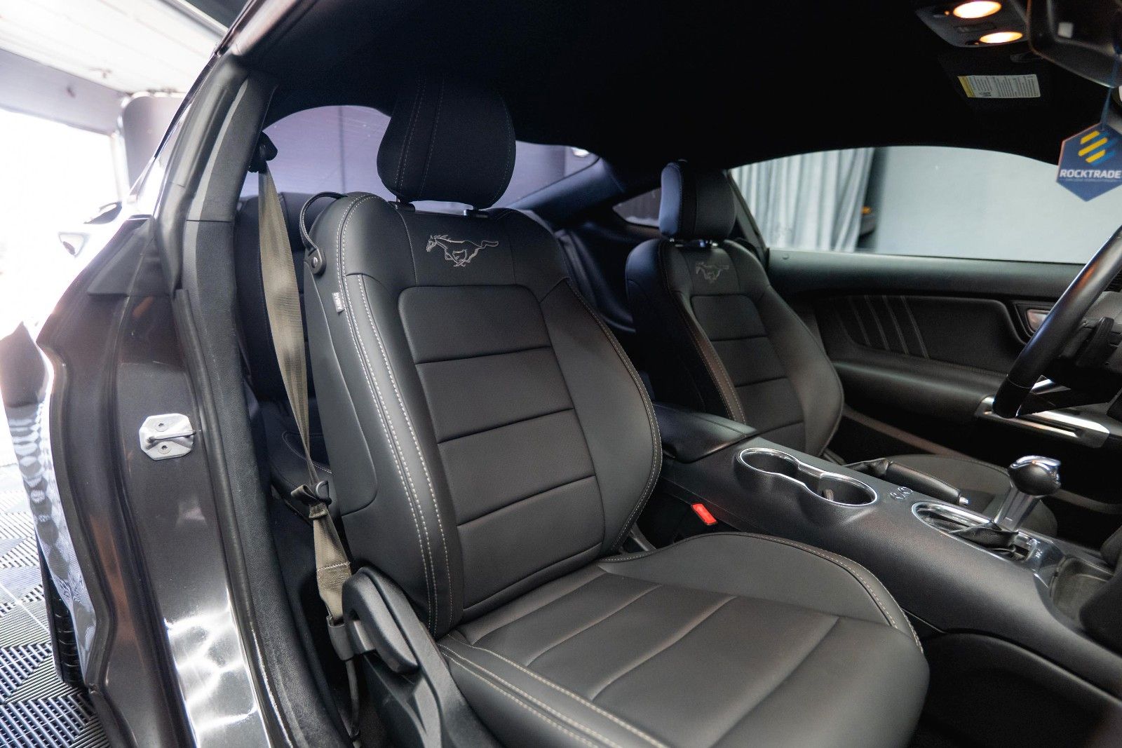 Fahrzeugabbildung Ford Mustang Shelby GT 500 5.0 V8 Performance CarPlay