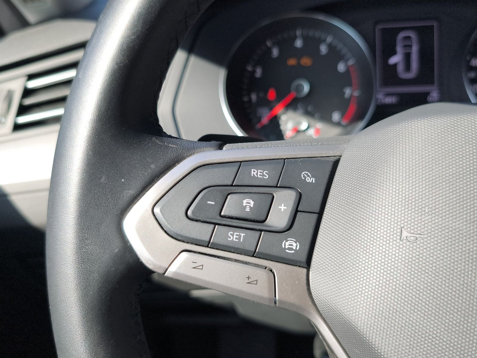Volkswagen Passat Variant - Bild 18