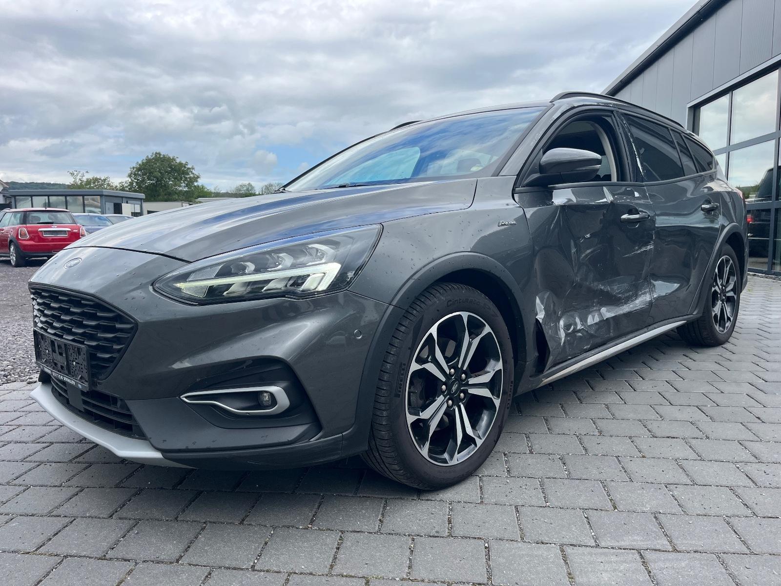 Ford Focus Turnier Active Navi Kamera Head Up 1.Hand