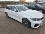 BMW 320d  Touring M Sport,live cockpit, laserlicht - BMW: Laserlicht