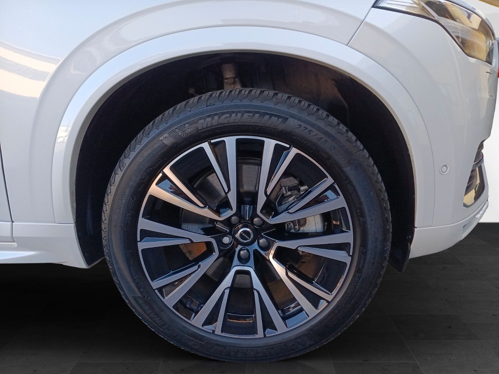 Volvo XC90 T8 Ultra Bright Recharge - AHK Pano 360° foto 9