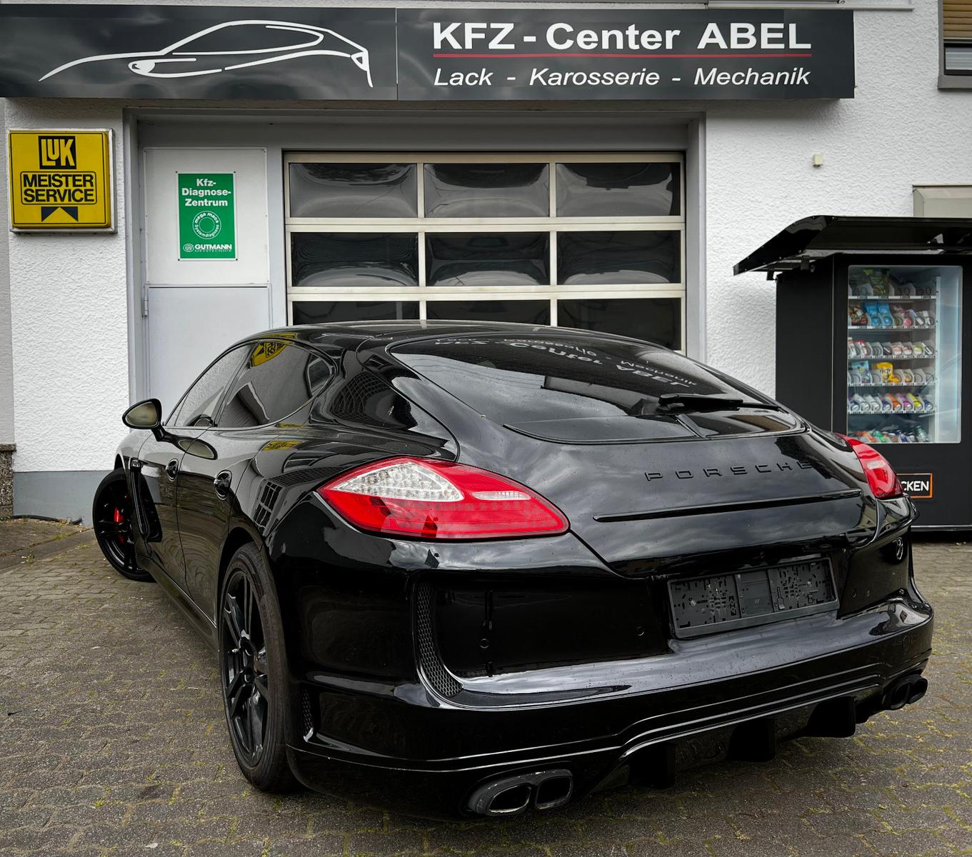 Porsche Panamera Turbo *PDLS/BOSE/XENON*