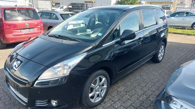 Peugeot 5008 2.0 Family HDi FAP 150