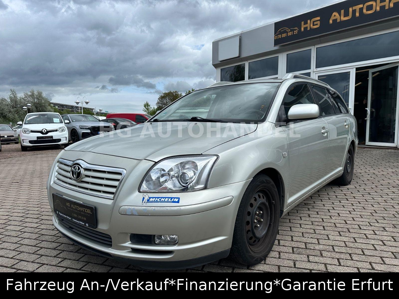 Toyota Avensis Kombi 1.8 Sol Klima