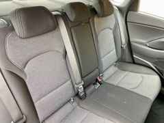 Fahrzeugabbildung Hyundai i30 1.0 T-GDI AAC SHZ KAMERA ALU ALLWETTER