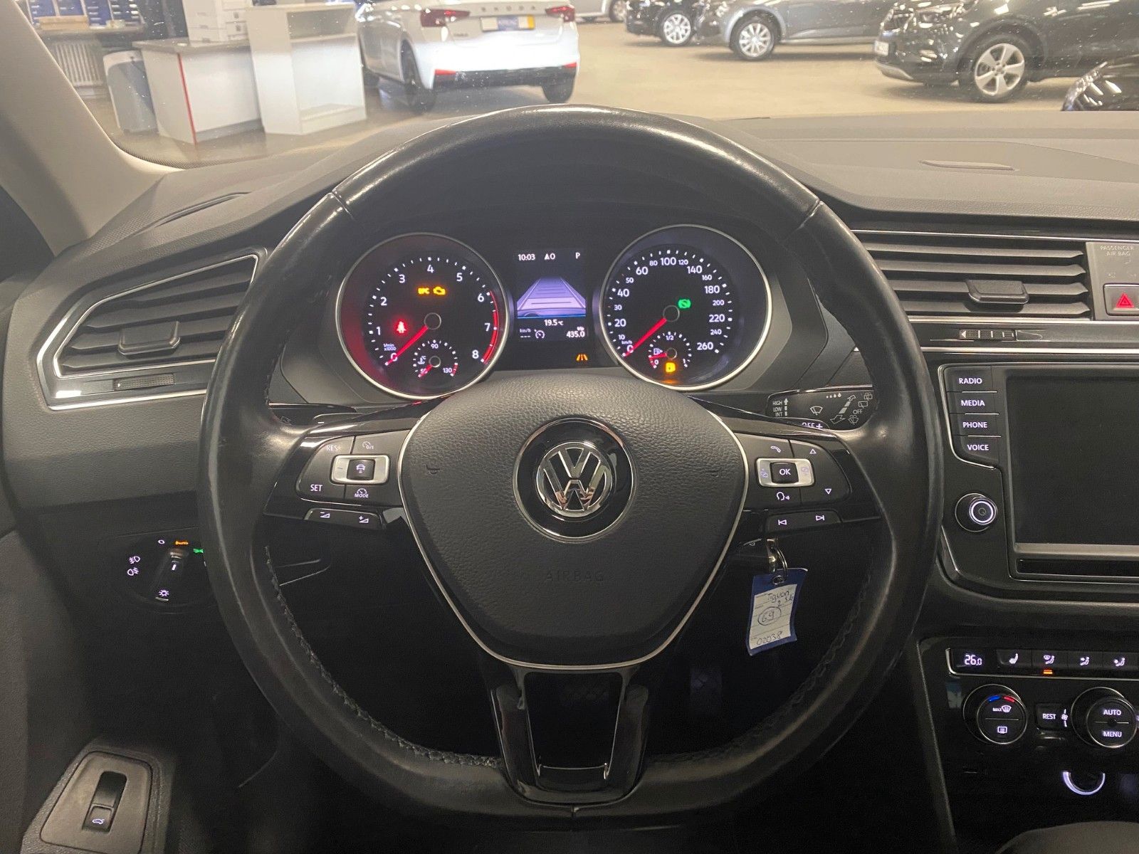 Fahrzeugabbildung Volkswagen Tiguan 2.0 TSI DSG 4MOTION Highline+ACC+DCC+NAVI