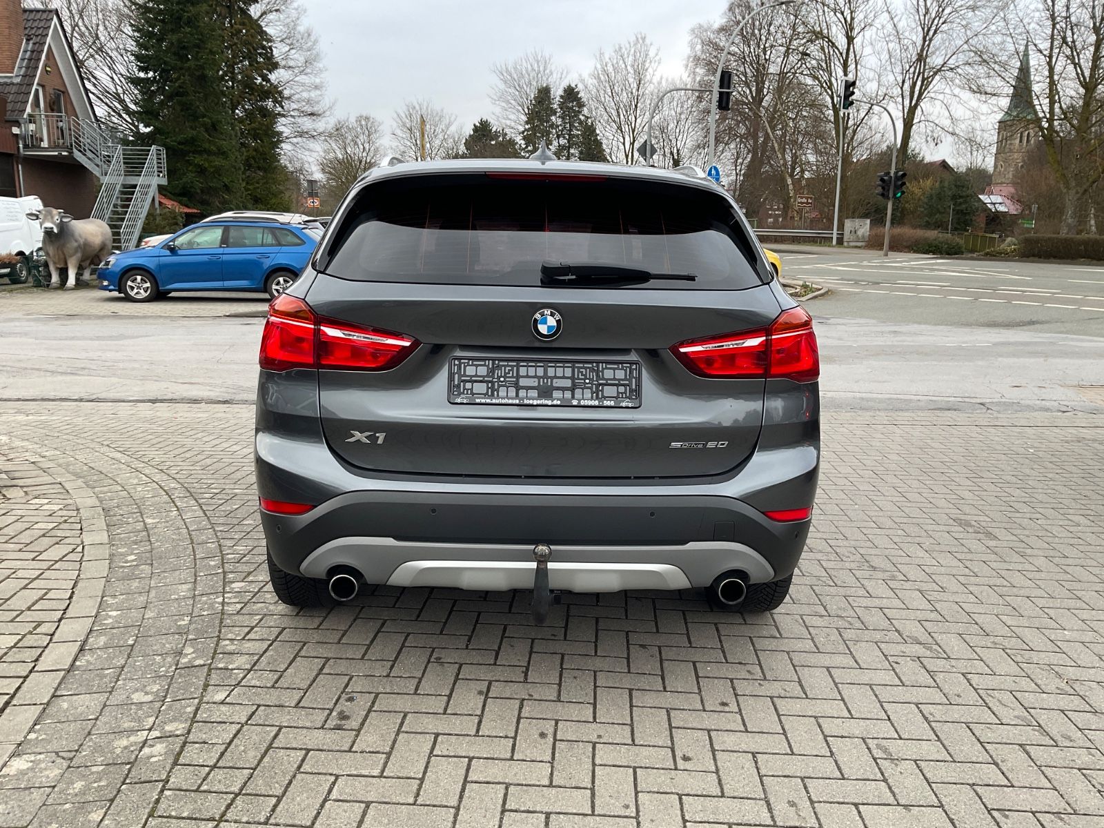 Fahrzeugabbildung BMW X1 sDrive20i xLine,AHK,Navi,Leder,GJR
