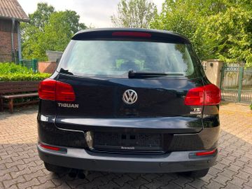 Volkswagen Tiguan - 5