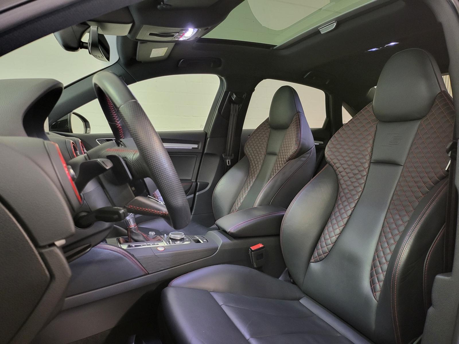 Audi S3 2.0 TFSI quattro S-TRONIC Limousine BLACKLINE