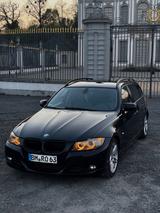 BMW 320d touring  - BMW 320 aus 2009: Kombi, 320d