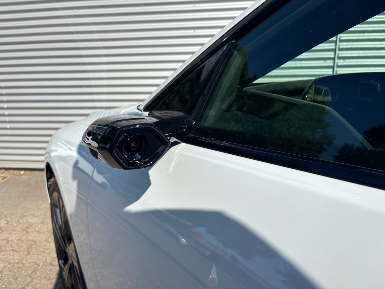 Fahrzeugabbildung Audi A6 e-tron Avant performance 270 kW