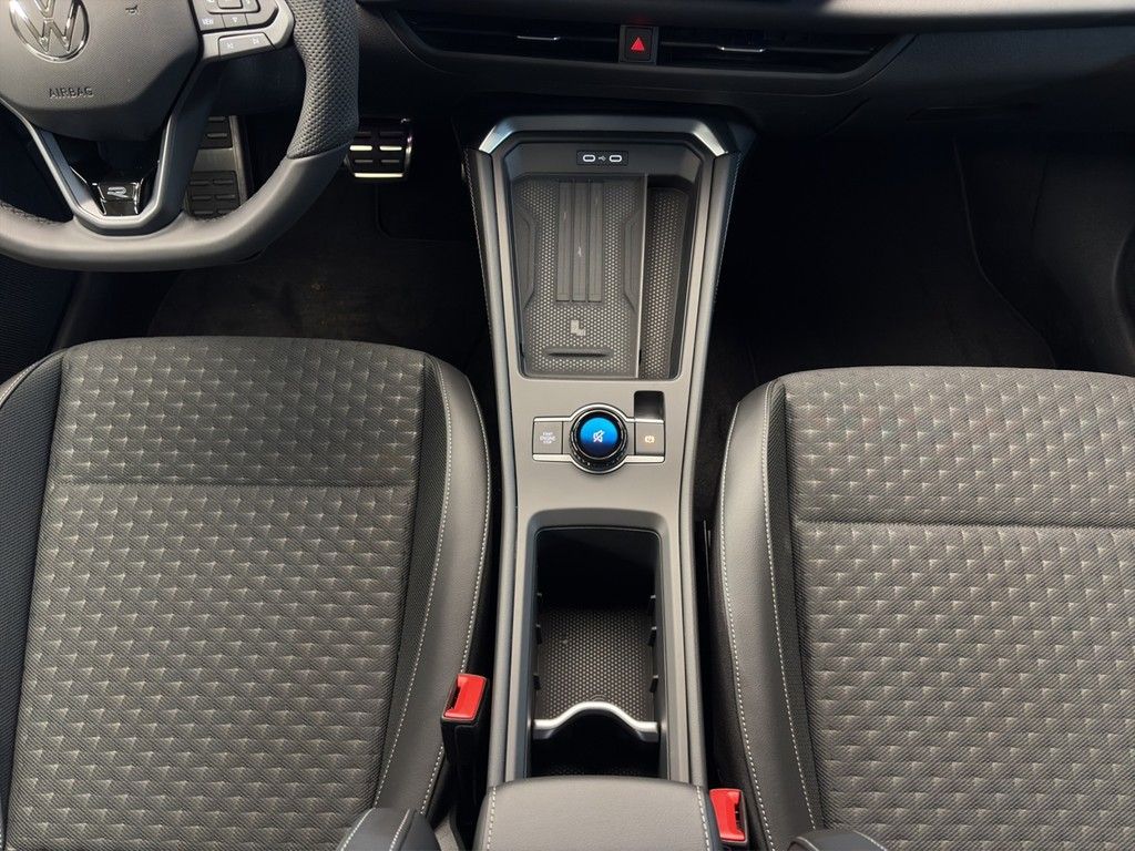 Volkswagen T-Roc - Bild 16