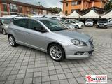 Lancia Delta 1.6 MJT DPF Business - graue Lancia Delta