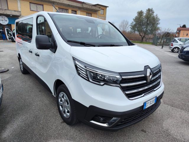 Renault Trafic PASSENGER 9 POSTI X NOLEGGIO