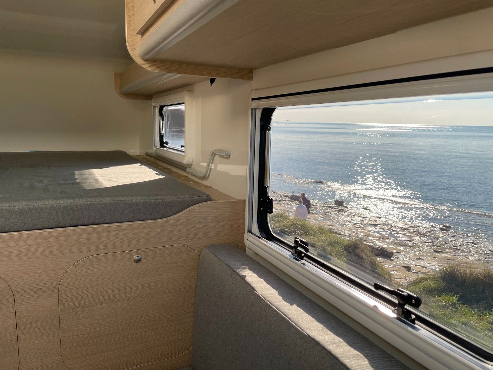 Fahrzeugabbildung Andere OVERLANDER 240