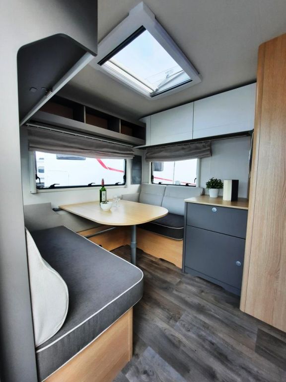 Fahrzeug Übersicht 11 Fahrzeugabbildung LMC Videro 450 D Verfüg./Sparen Sie 6.331,- €