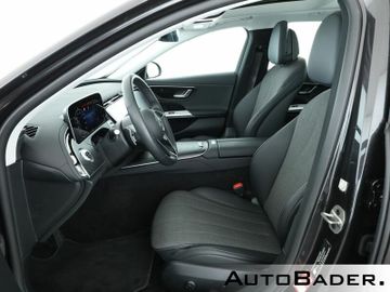 Mercedes E 220 - 5