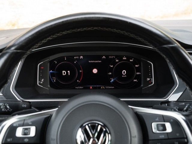 Tiguan Highline TDI DSG 4M. R-Line Leder DCC 20"